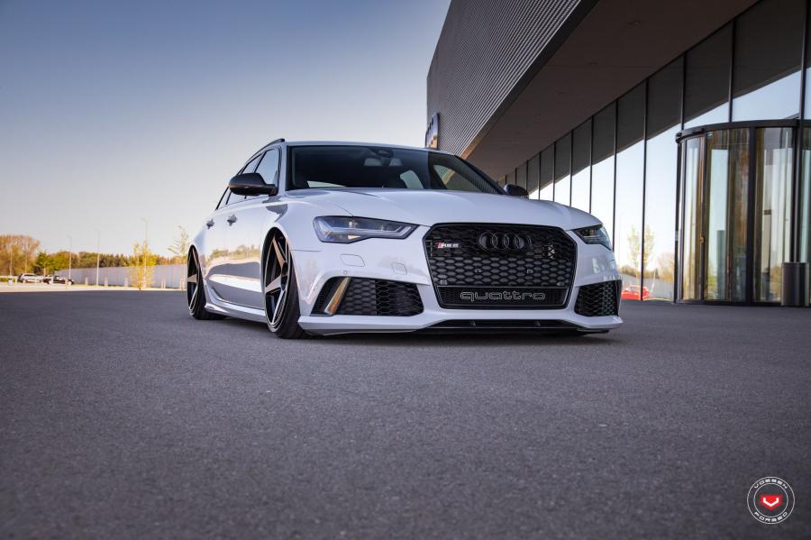  Audi RS6 Avant on Vossen Wheels (GNS-1) 2019 года  (фото 10 из 24)